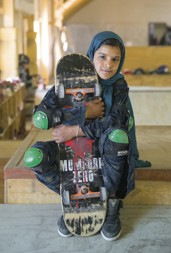 Young Afghanistan girl with Skateboard